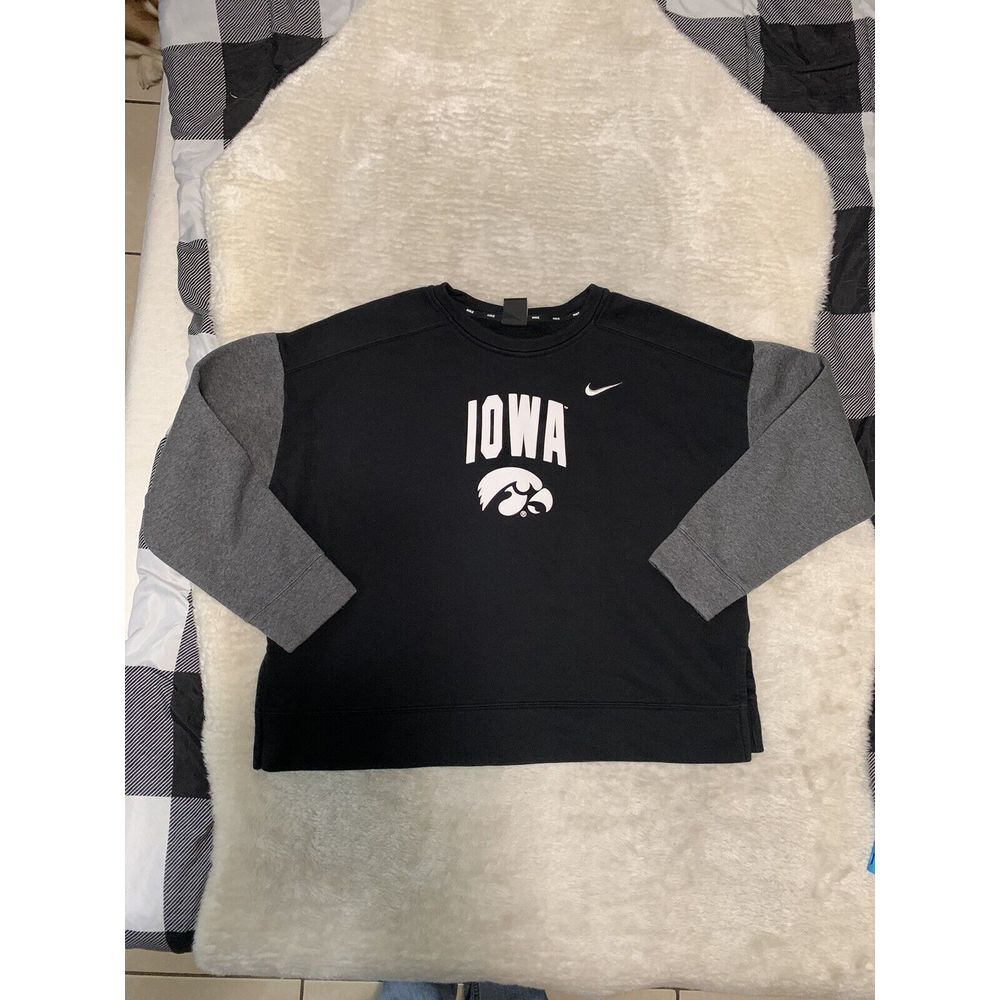 Iowa Hawkeyes University Nike Womens Sweatshirt Black Long Sleeve‎ XL Shirt